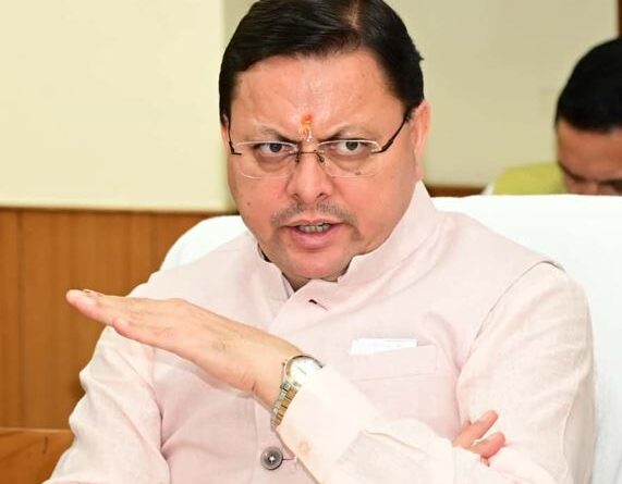 सीएम धामी ने गड्ढा मुक्त सड़क योजना को त्वरित रूप से लागू करने पर ज़ोर दिया।