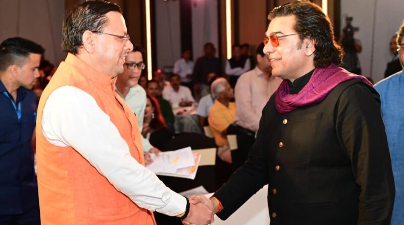 सीएम धामी ने कहा – युवाओं के लिए सिर झुकाना भी स्वीकार, जान देना भी।