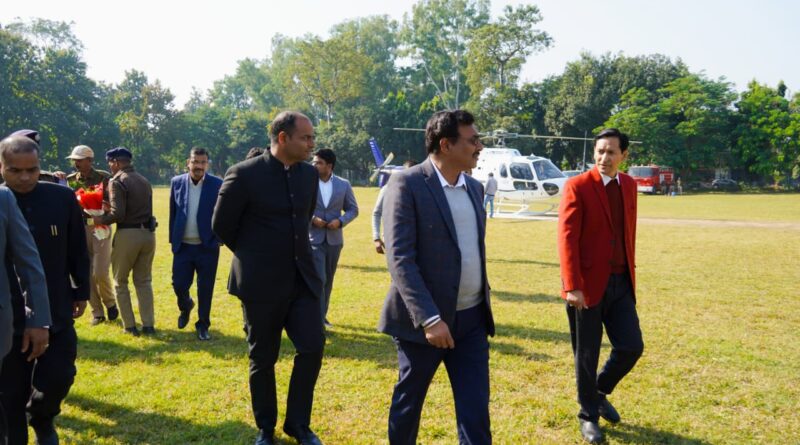 मुख्य सचिव आनन्द बर्द्धन का चम्पावत दौरा-विकास परियोजनाओं की विस्तृत समीक्षा, प्रगति में तेजी के निर्देश