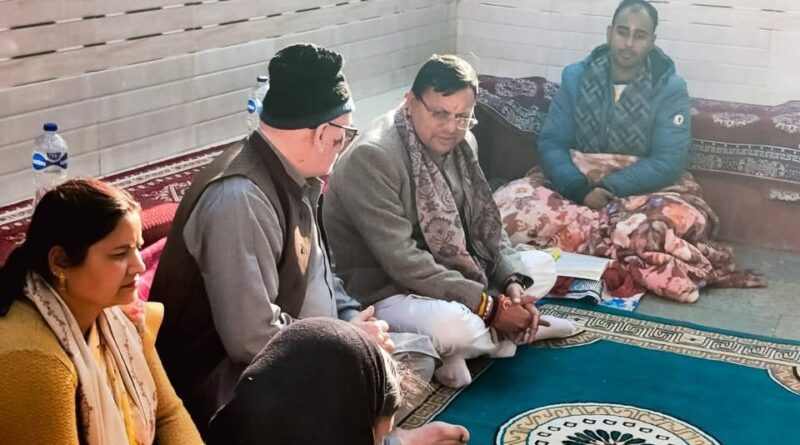 मुख्यमंत्री पुष्कर सिंह धामी ने वरिष्ठ तीर्थ पुरोहित स्व. श्रीनिवास पोस्ती जी को दी श्रद्धांजलि