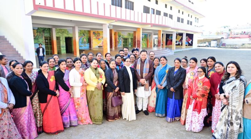 परीक्षा पे चर्चा कार्यक्रम के 9वें संस्करण में शामिल हुए मुख्यमंत्री धामी