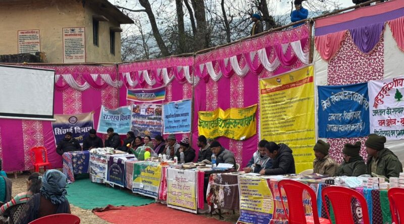 मुख्यमंत्री धामी की गुड गवर्नेंस से गांव-गांव पहुँची सरकार, 5.55 सौ से अधिक कैंपों में 4.36 लाख लोगों को मिला सीधा लाभ