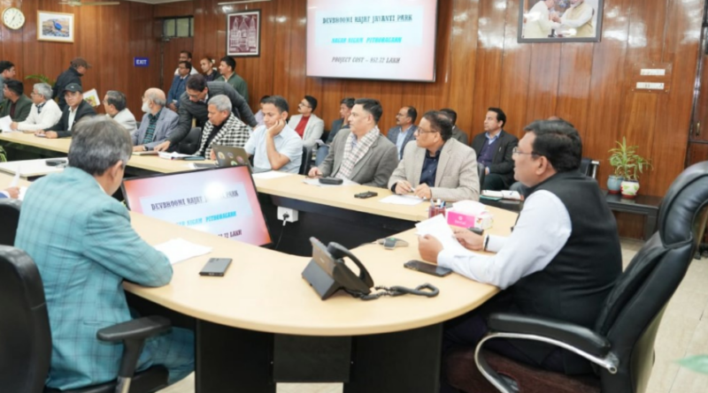 मुख्य सचिव आनंद बर्धन ने राज्य में नशे के विरुद्ध कार्रवाई को तेज करने के दिए निर्देश