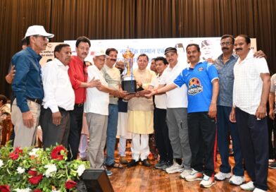 मुख्यमंत्री पुष्कर सिंह धामी ने हल्द्वानी में वरिष्ठ नागरिक सम्मान एवं खेल समारोह में किया प्रतिभाग