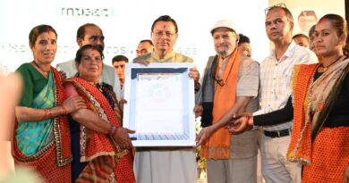 एसडीजी एचीवर्स अवार्ड समारोह में मुख्यमंत्री पुष्कर सिंह धामी शामिल हुए।