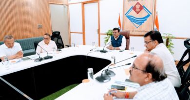 मुख्य सचिव आनंद बर्द्धन की अध्यक्षता में उत्तराखण्ड रोपवे डेवलपमेंट लिमिटेड की निदेशक मंडल की द्वितीय बैठक संपन्न हुई।