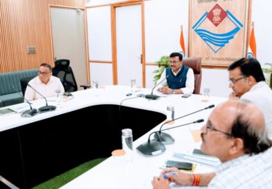 मुख्य सचिव आनंद बर्द्धन की अध्यक्षता में उत्तराखण्ड रोपवे डेवलपमेंट लिमिटेड की निदेशक मंडल की द्वितीय बैठक संपन्न हुई।