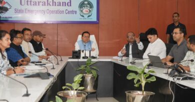 दिल्ली  से लौटते ही सीधे राज्य आपातकालीन परिचालन केंद्र पहुंचे सीएम धामी