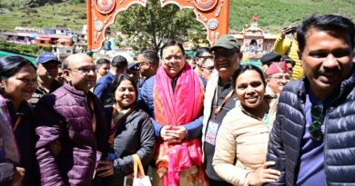 श्री बदरीनाथ धाम में मुख्यमंत्री ने की पूजा-अर्चना, मास्टर प्लान के कार्यों का लिया जायजा