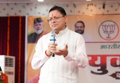 ड्रग फ्री उत्तराखंड से विकसित भारत-2047 तक, बनबसा में सीएम धामी का युवाओं से संवाद