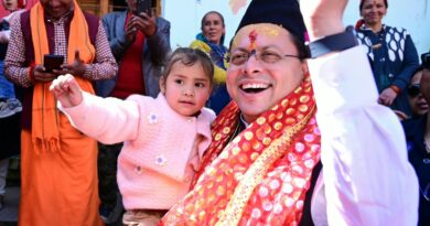 देवभूमि की लोक संस्कृति हमारी पहचान, नई पीढ़ी को जड़ों से जोड़ना हम सभी की सामूहिक जिम्मेदारी : मुख्यमंत्री धामी