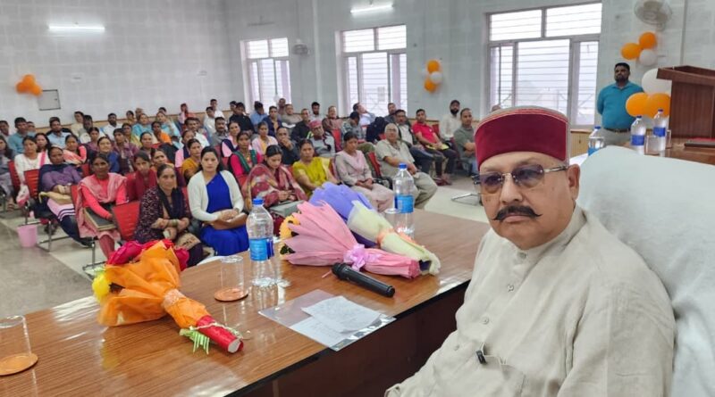 श्रमिक अपने पसीने से प्रदेश के विकास की नई इबारत लिख रहे हैं : महाराज