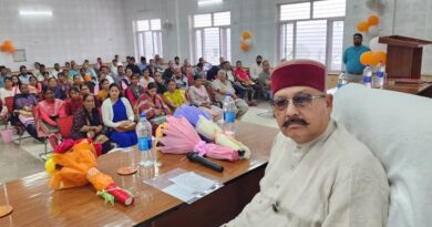महाराज ने मौके पर ही किया जन समस्याओं का निस्तारण, श्रम विभाग द्वारा आयोजित श्रमिक पंजीकरण एवं नवीनीकरण शिविर में किया प्रतिभाग